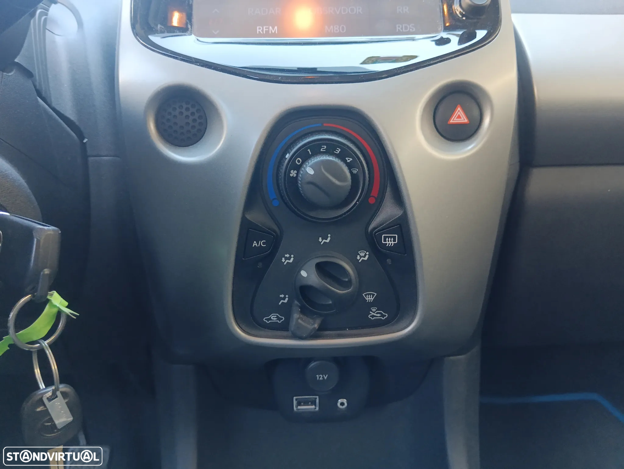 Toyota Aygo 1.0 X-Play Plus MM - 13