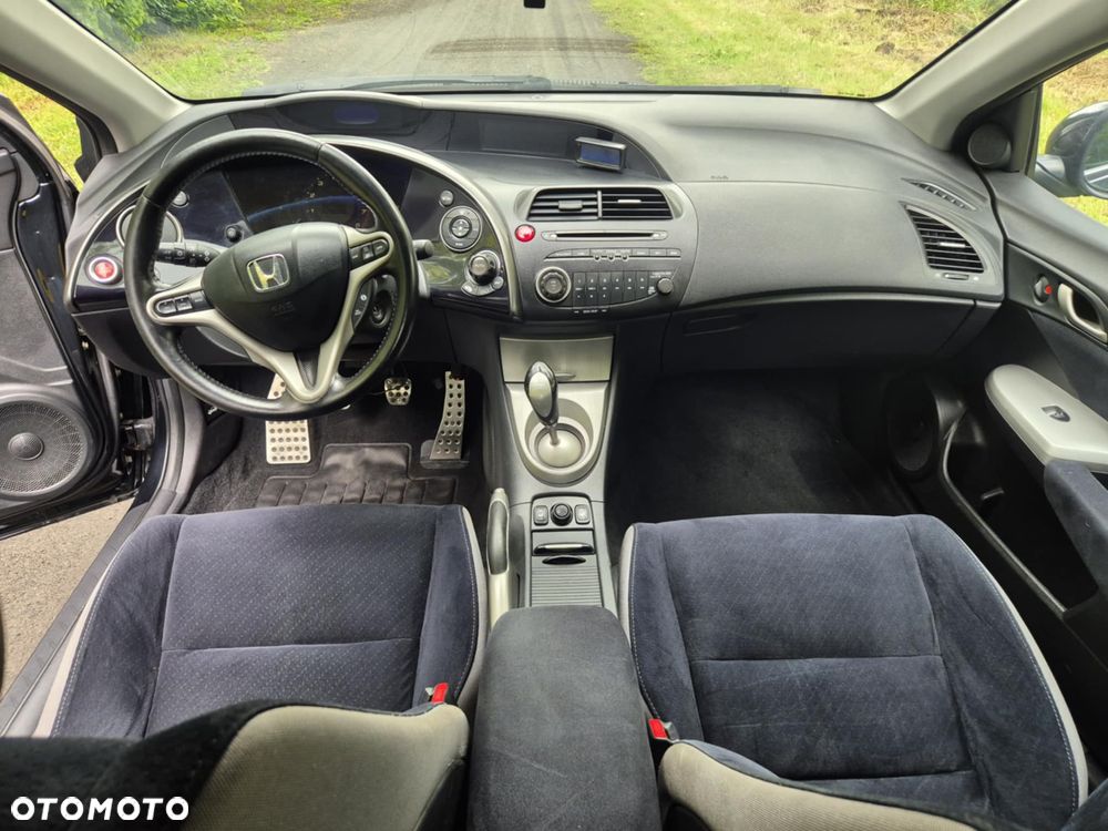 Honda Civic 1.8 Executive - 7