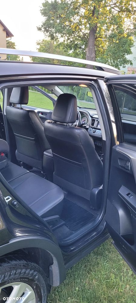 Toyota RAV4 - 18