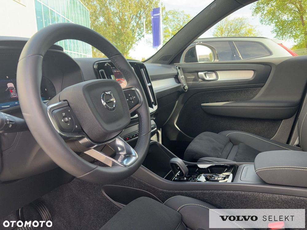 Volvo XC 40 B3 B DKG Plus Dark - 11