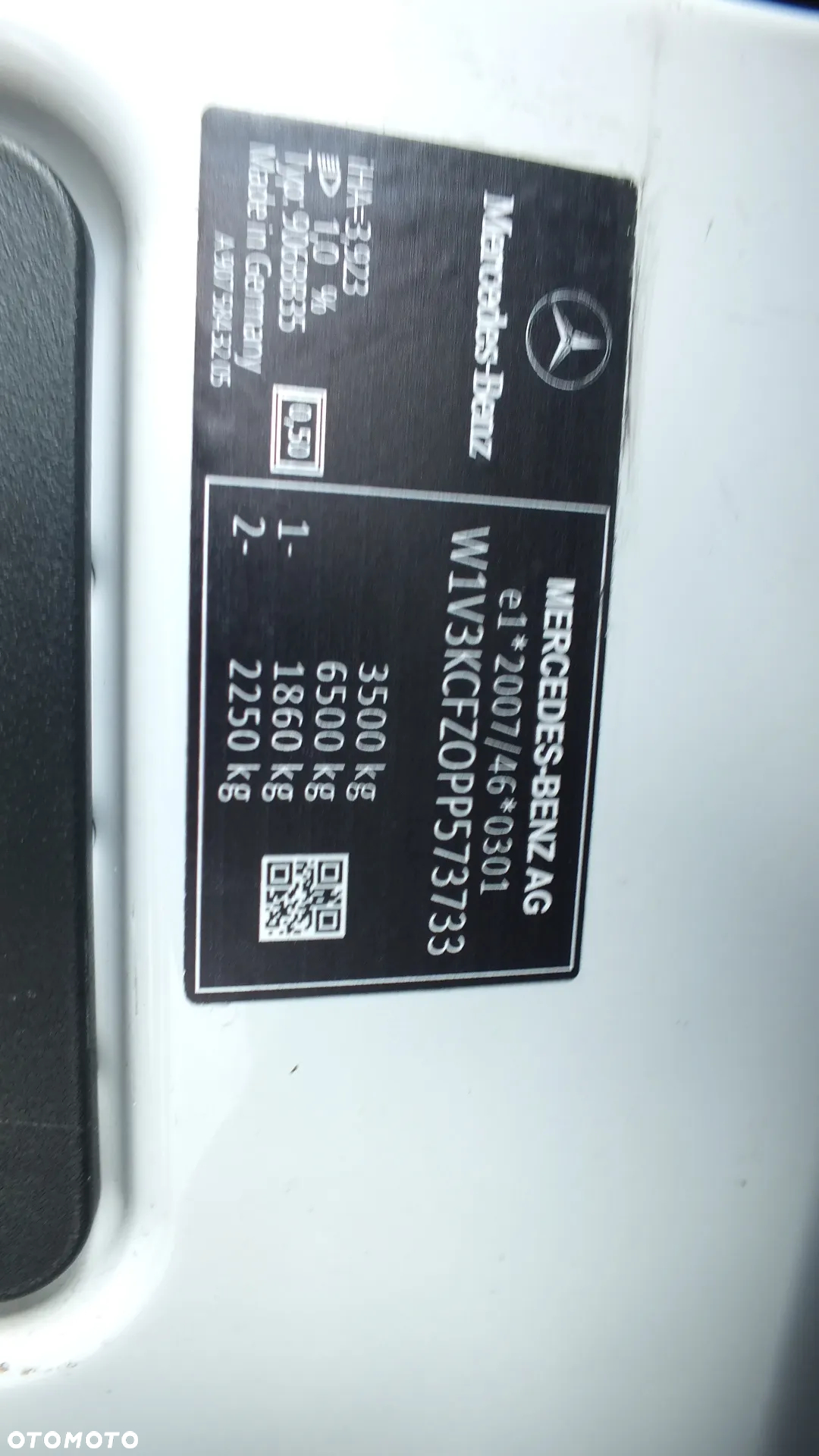 Mercedes-Benz Sprinter - 13