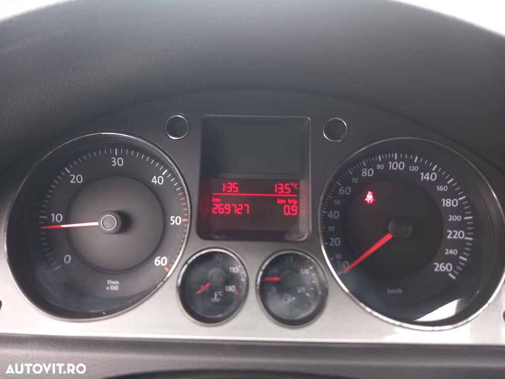 Volkswagen Passat - 7