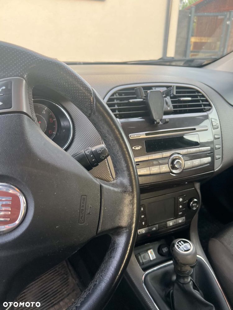 Fiat Bravo 1.9 Multijet Estiva Blue&Me - 14