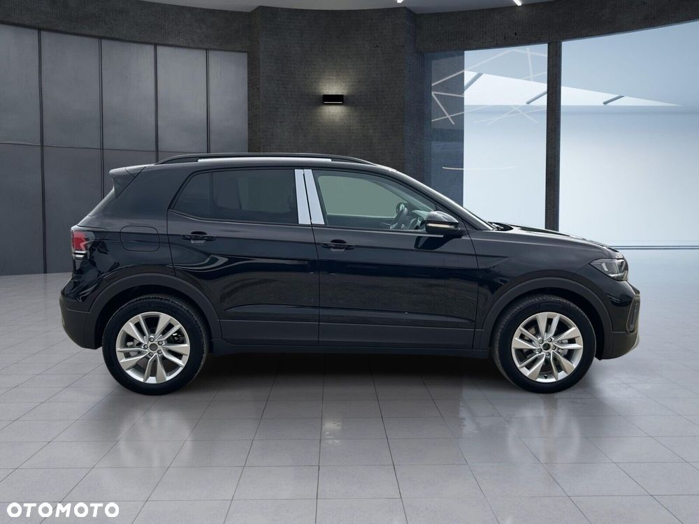 Volkswagen T-Cross - 10