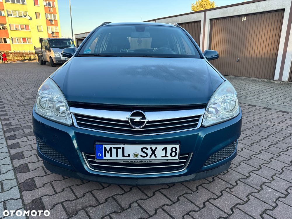 Opel Astra - 2