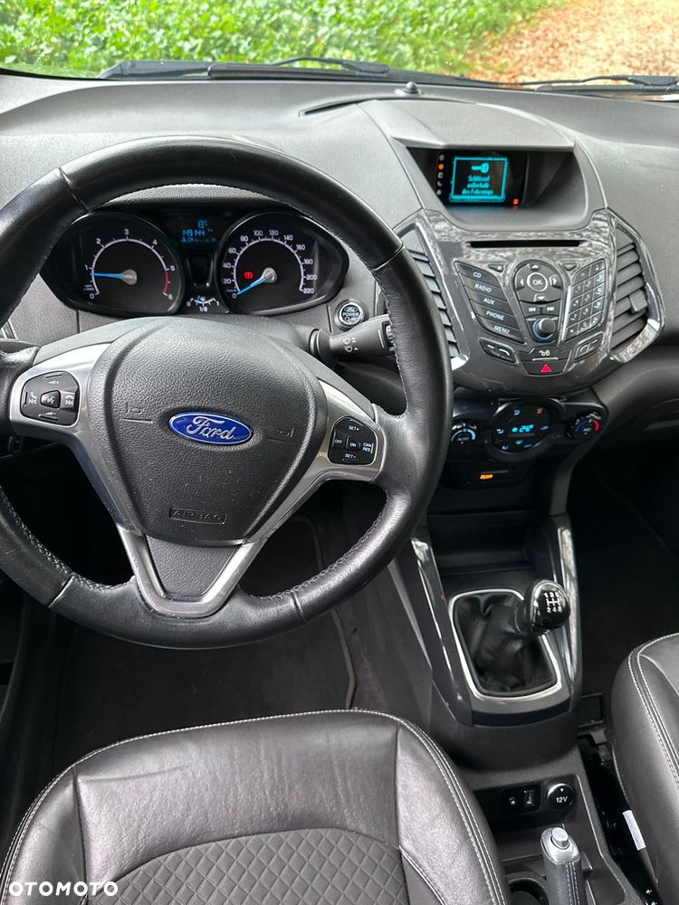 Ford EcoSport - 13