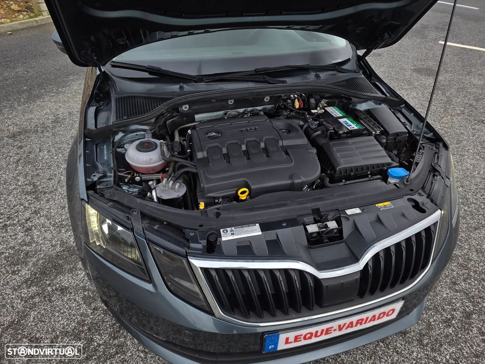 Skoda Octavia Break 1.6 TDi Ambition - 28