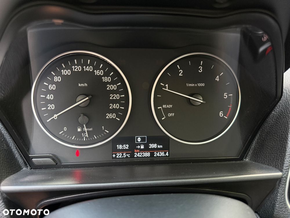 BMW Seria 1 116d - 11