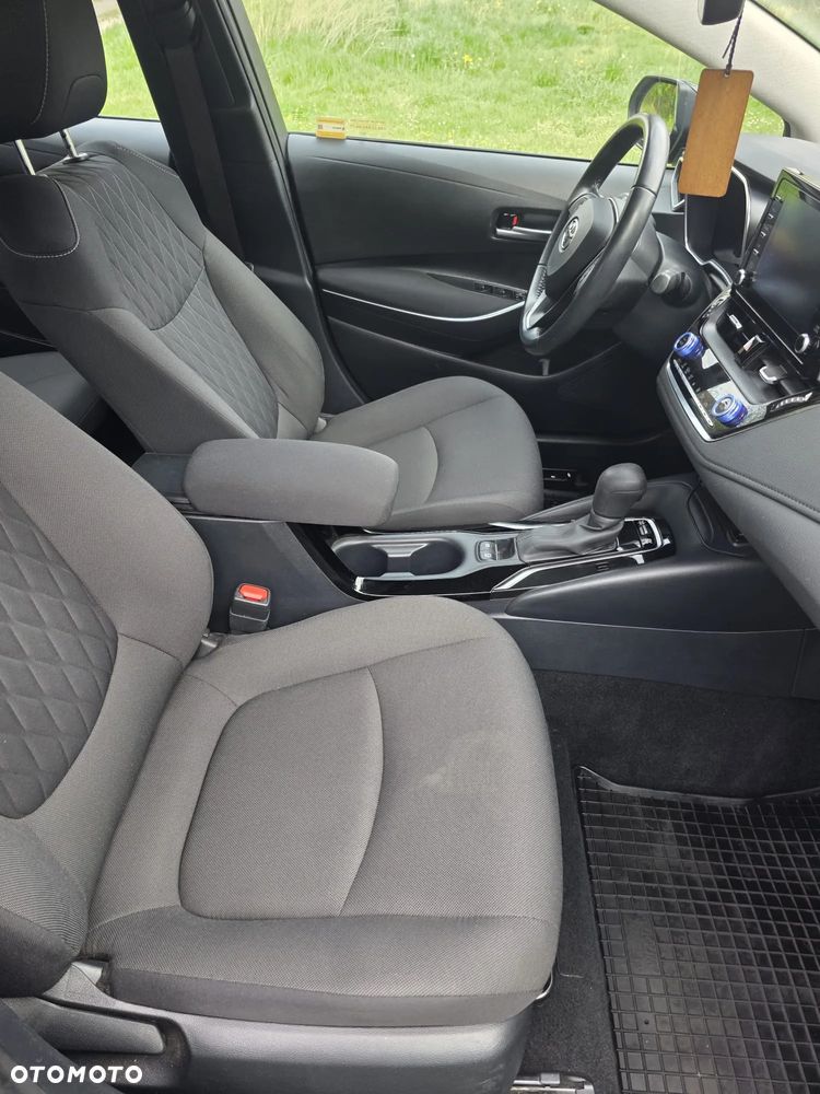 Toyota Corolla 1.8 Hybrid Comfort - 8