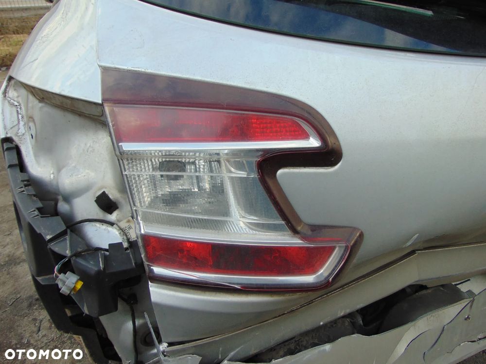 lampa lewa tył tylnia w klape europa renault reno megane III 3 ted69 - 1