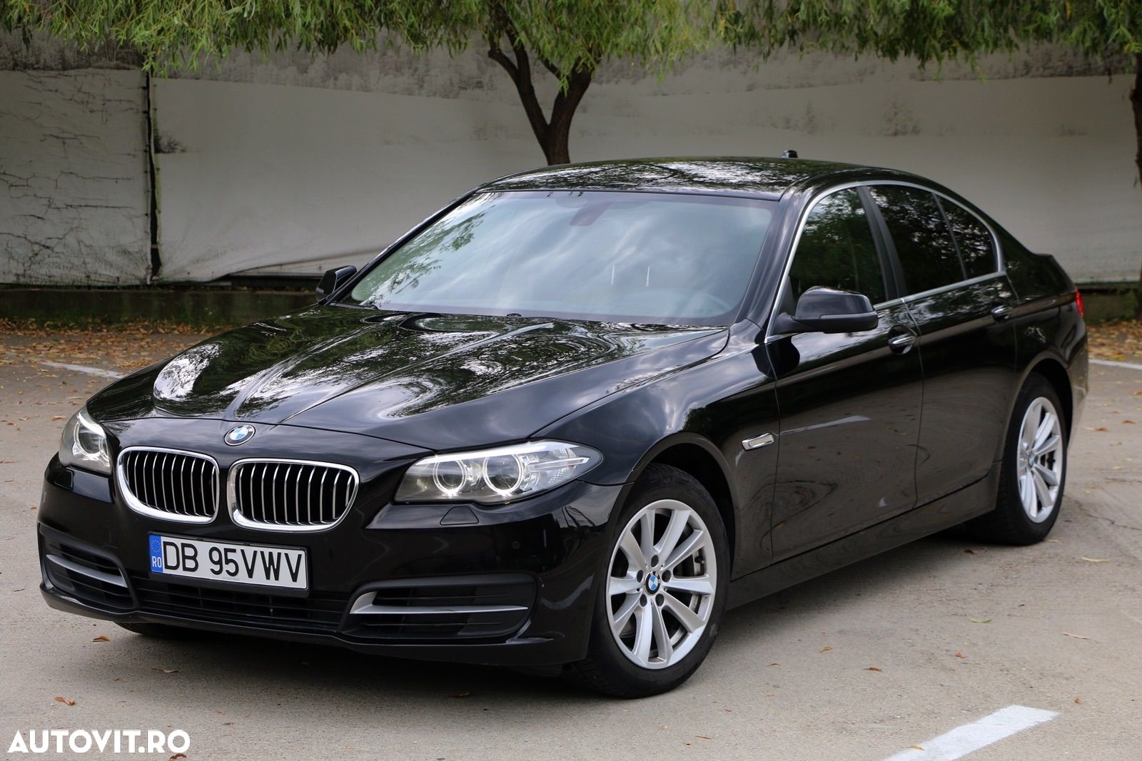 BMW Seria 5 - 1