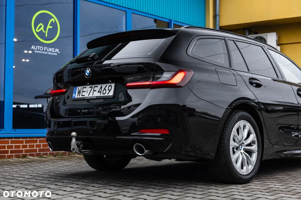 BMW Seria 3 318d - 12