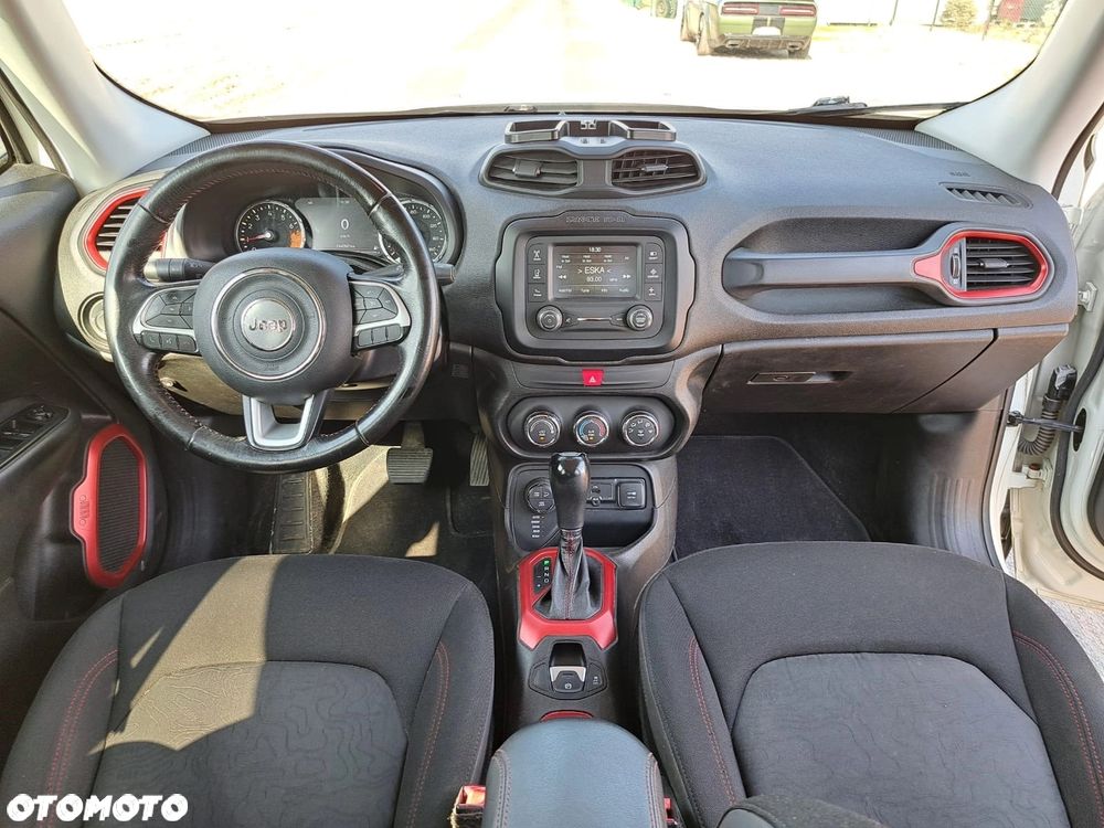 Jeep Renegade - 17