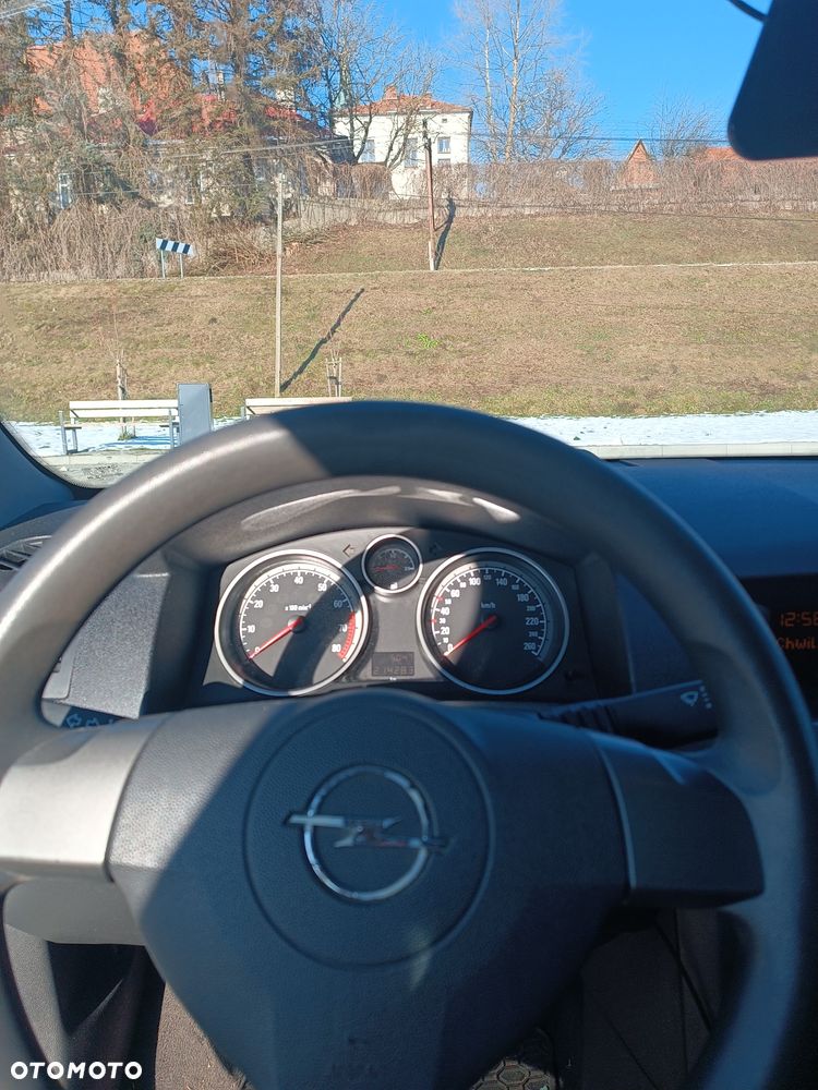 Opel Astra 2.0 T Sport - 7