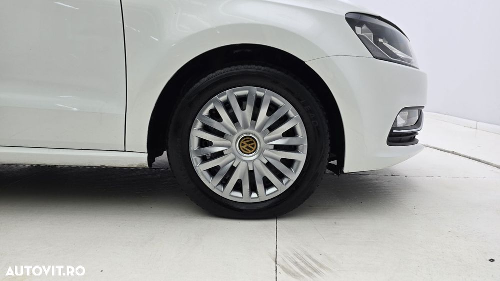 Volkswagen Polo - 23