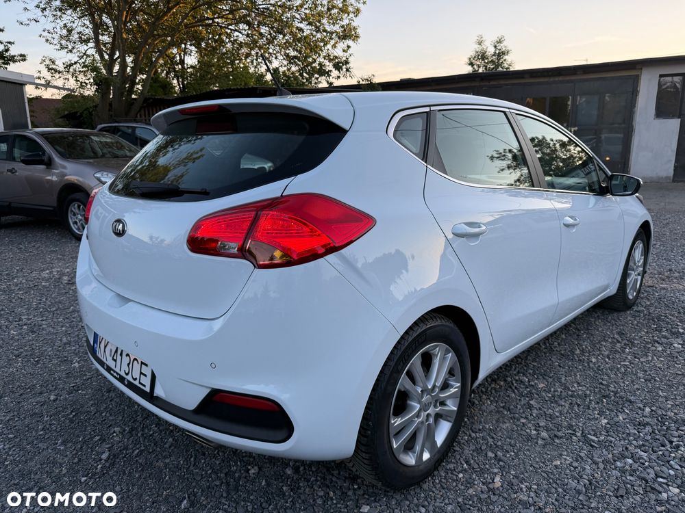 Kia Ceed 1.6 GDI L - 5