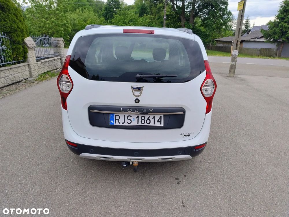 Dacia Lodgy 1.3 TCe Stepway S&S - 6