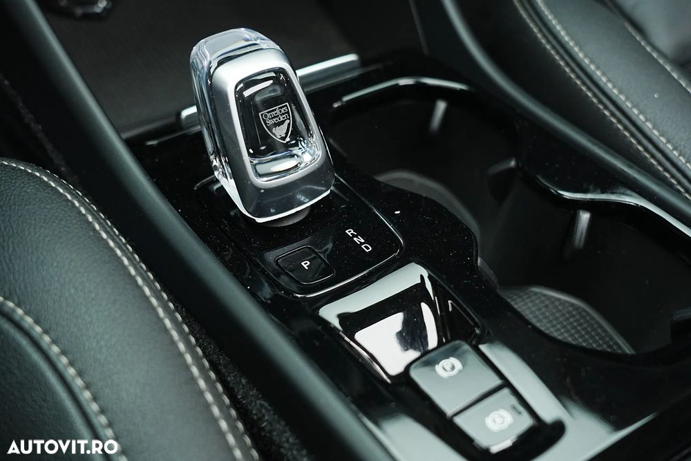 Volvo XC 40 T3 Geartronic Inscription - 37