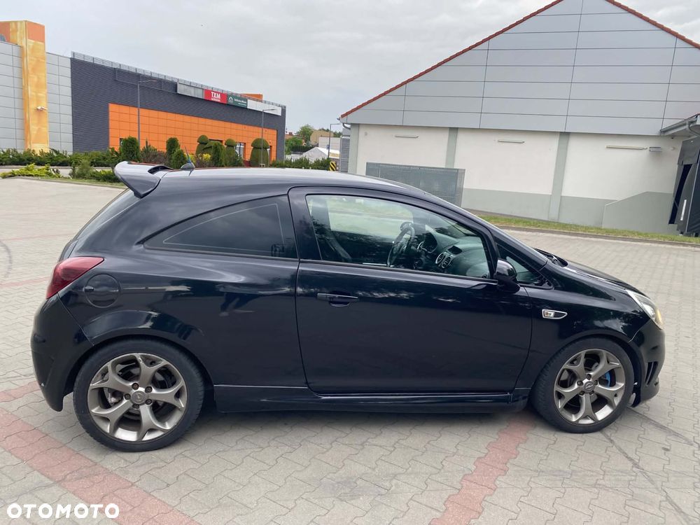 Opel Corsa - 4