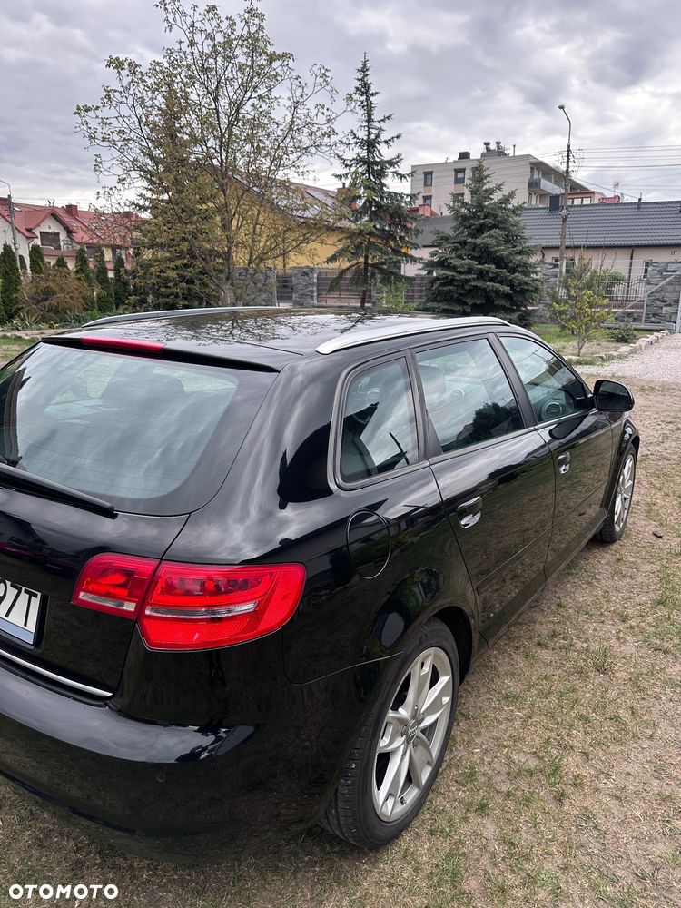Audi A3 Sportback 2.0 TDI DPF Ambiente - 6