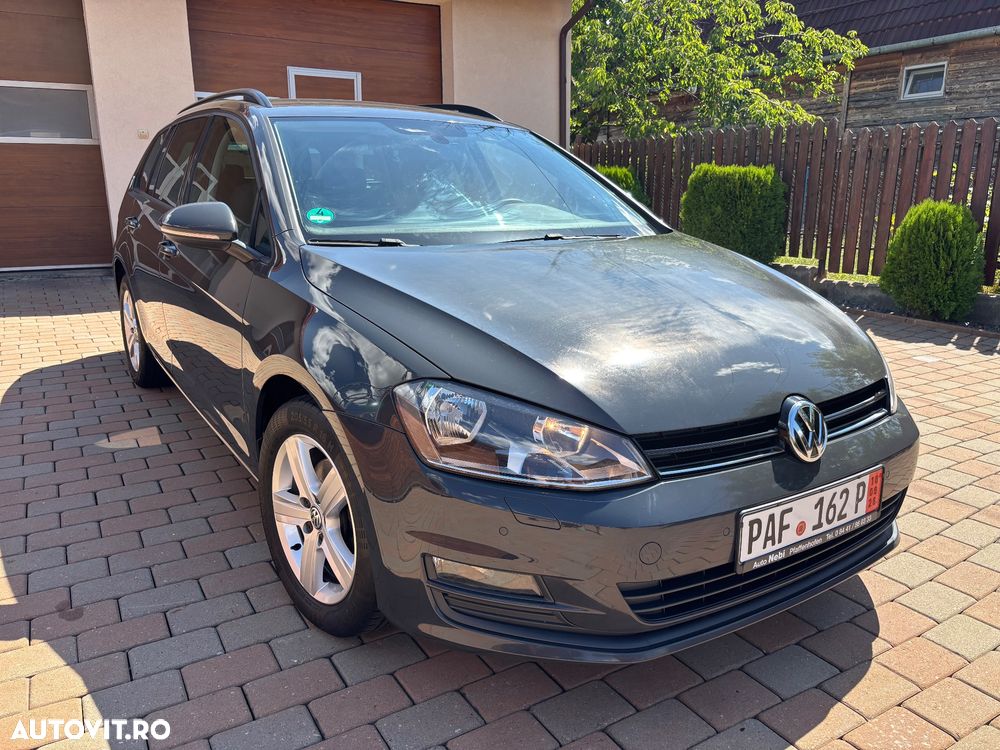 Volkswagen Golf 1.6 TDI BlueMotion Comfortline - 2