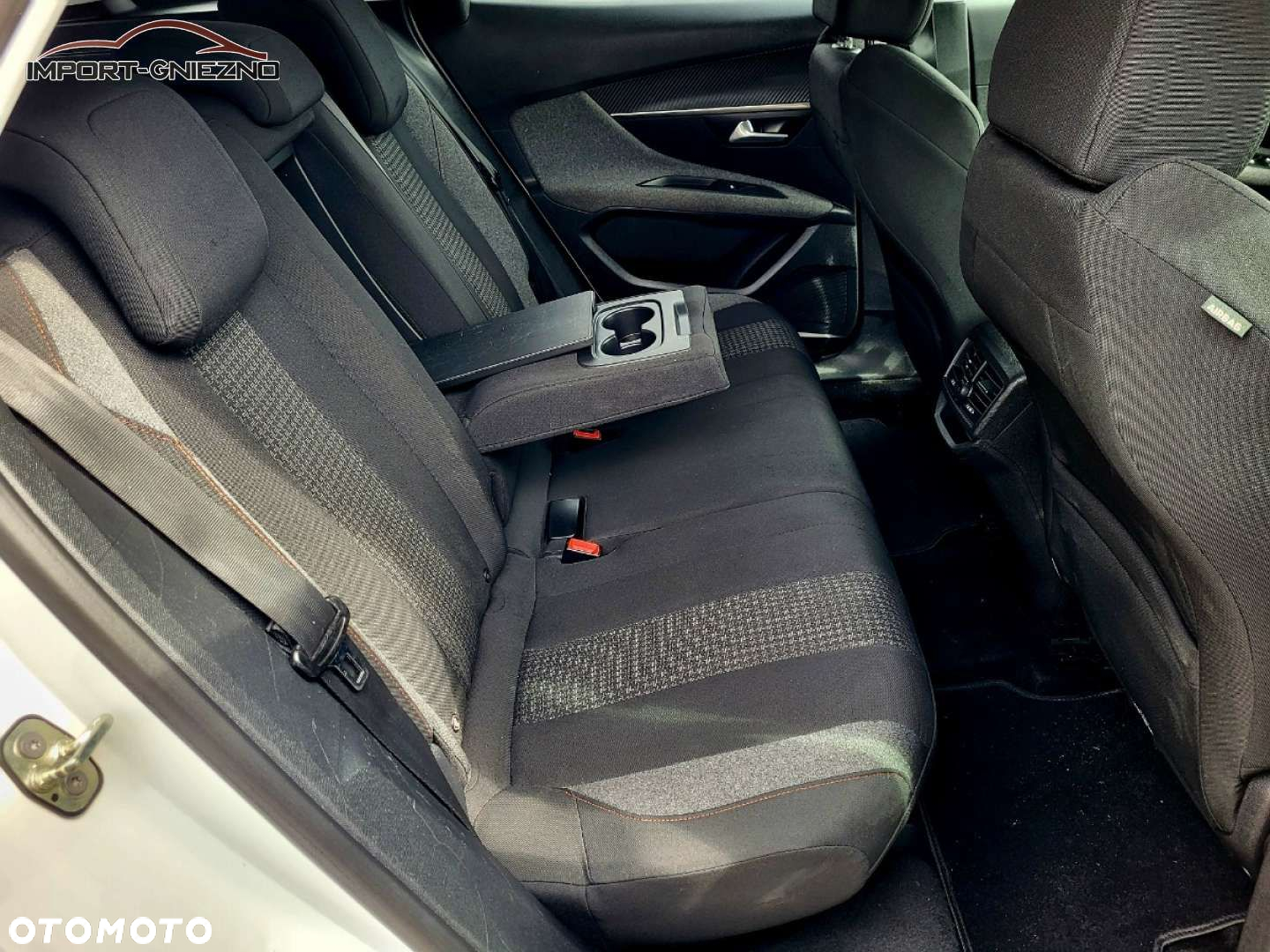 Peugeot 3008 - 8