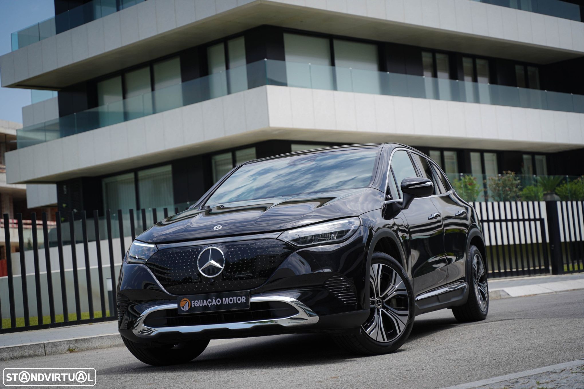 Mercedes-Benz EQE SUV 350+ - 1