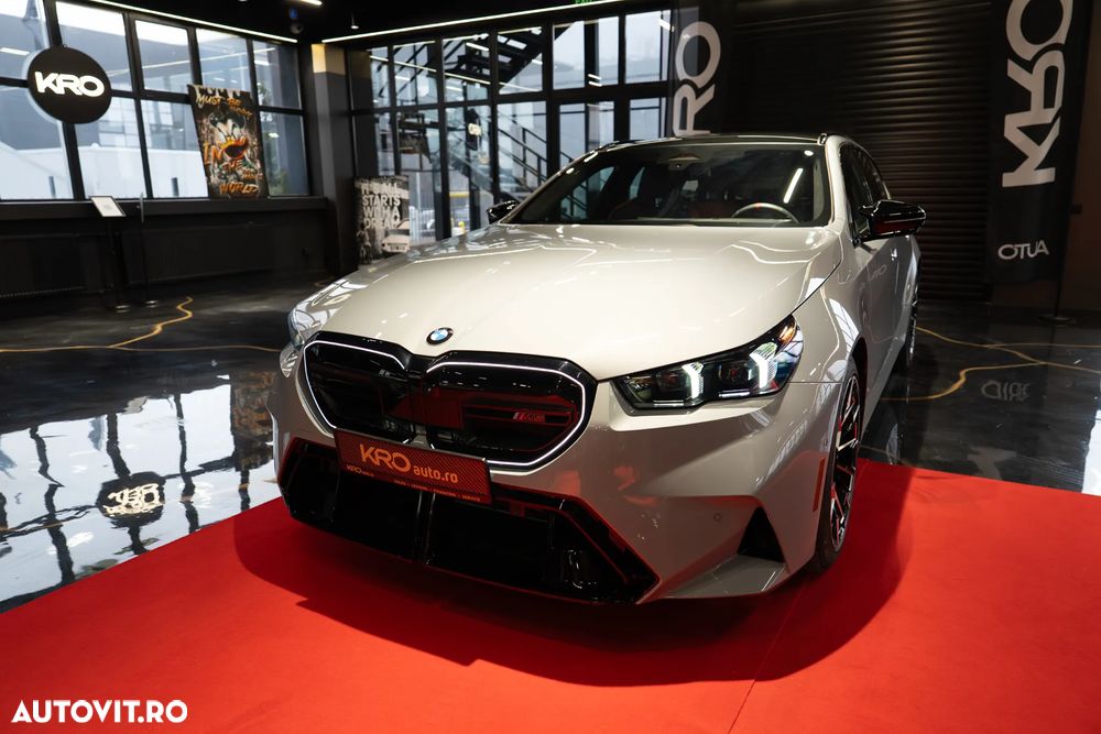 BMW M5 xDrive - 2