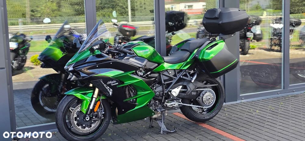 Kawasaki H2 - 26
