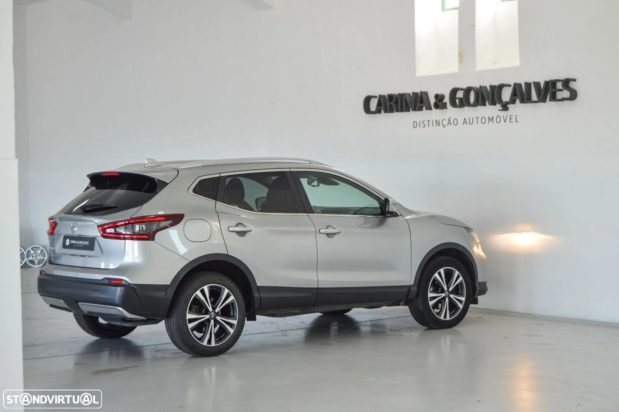 Nissan Qashqai 1.5 dCi N-Connecta J18 - 52