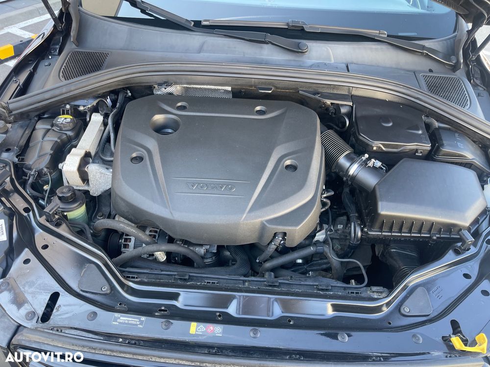 Volvo XC 60 D3 R-Design - 24