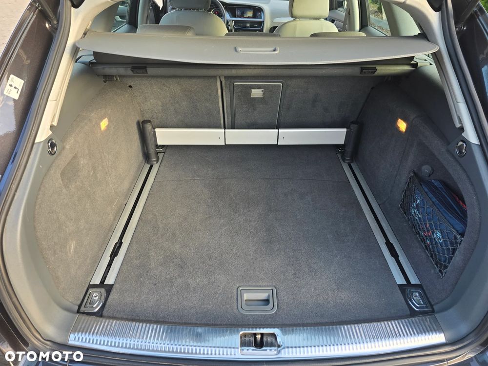 Audi A4 Avant 2.0 TDI Quattro S tronic - 27