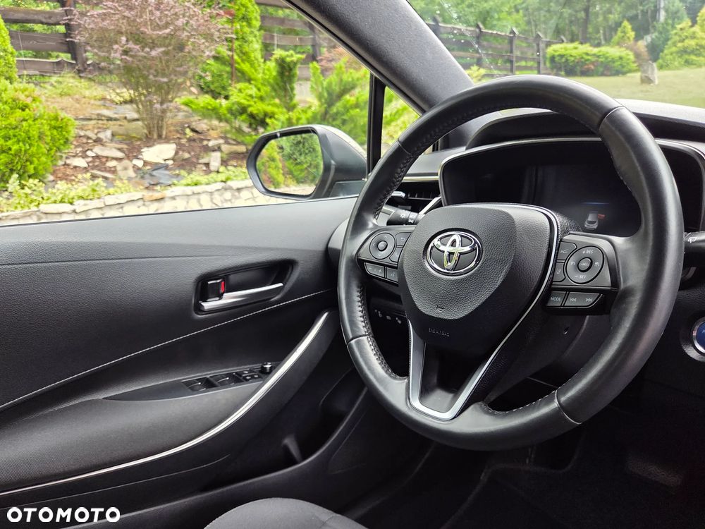 Toyota Corolla 1.8 Hybrid Selection - 22