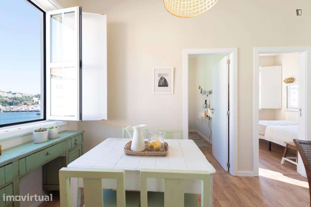 Apartamento com 2 quartos - localizado em Lordelo do Ouro Porto - Grande imagem: 4/13