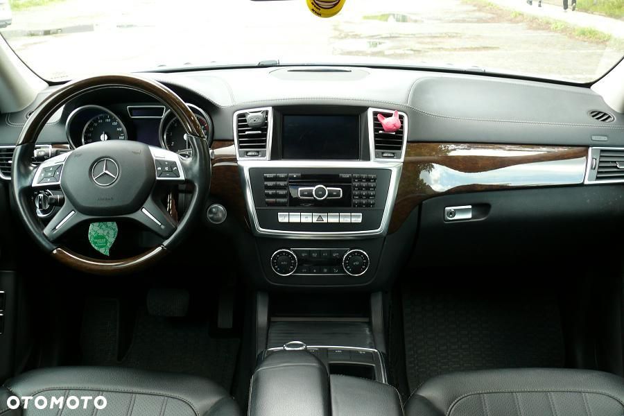 Mercedes-Benz GL 500 4-Matic - 18