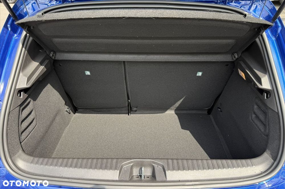 Renault Clio - 17