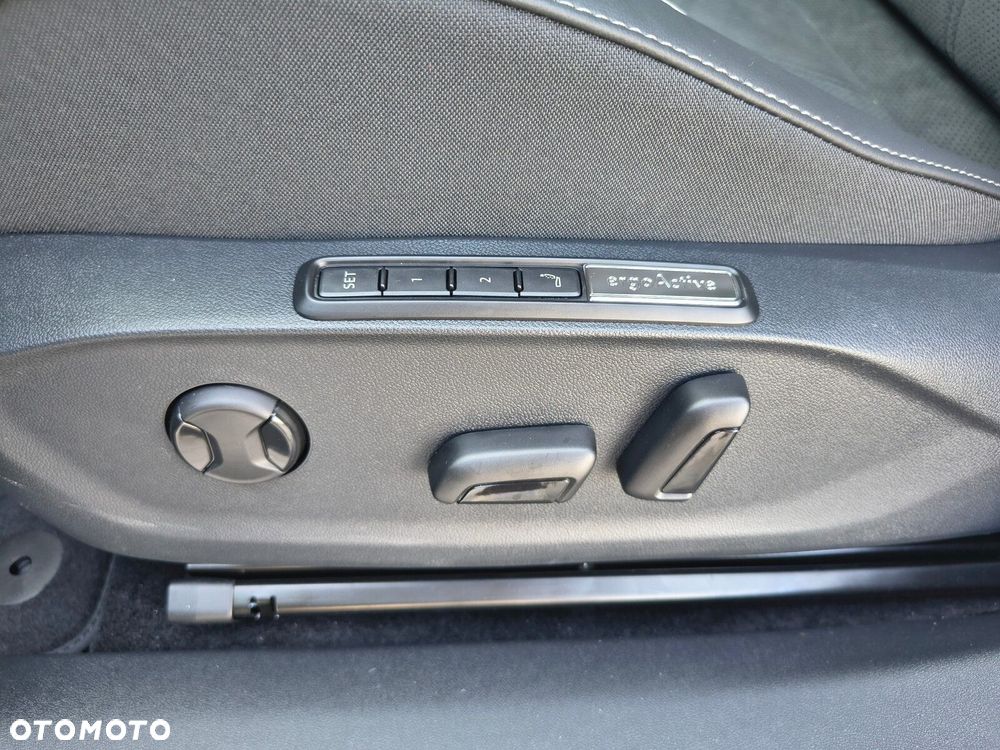 Volkswagen ID.7 77kWh Pro Plus - 19