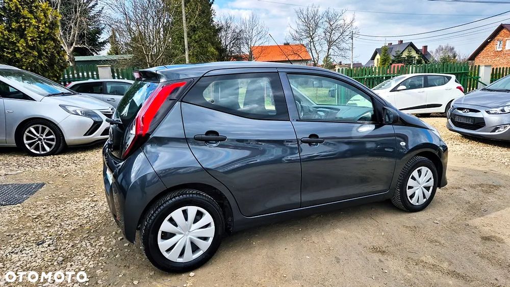 Toyota Aygo x-final - 12