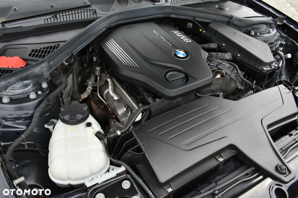BMW Seria 1 120d Edition M Sport Shadow - 8