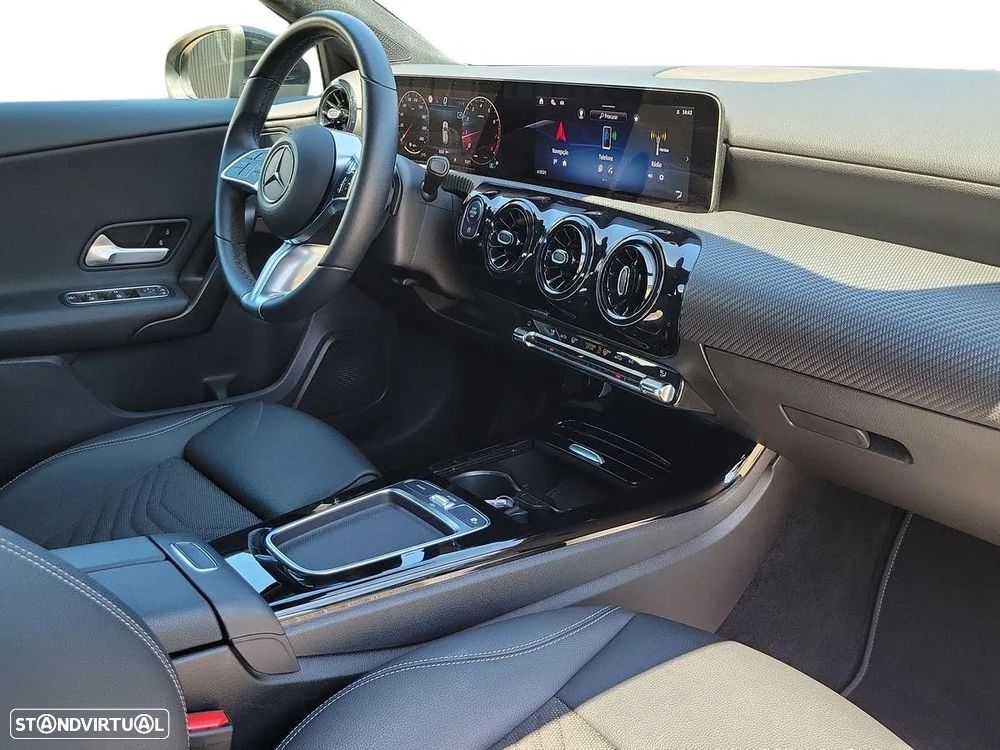 Mercedes-Benz A 200 Standard - 16