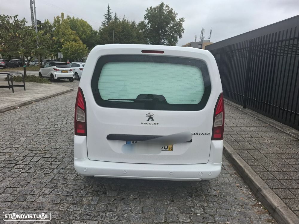 Peugeot PARTNER 1.6HDI 3LUG ISOTÉRMICO PEIXARIA/PADARIA ETC - 18