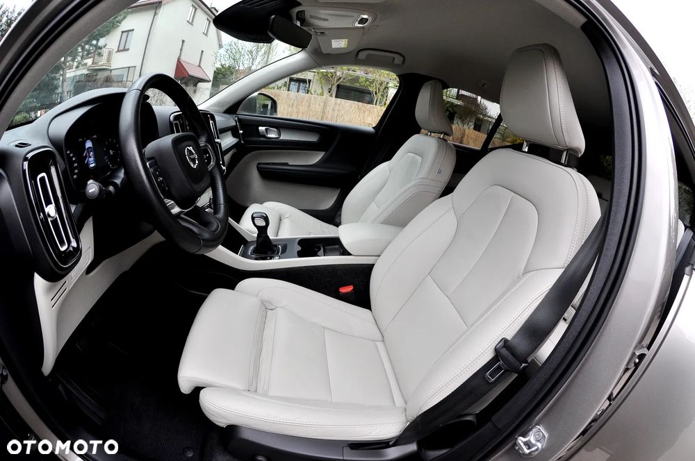 Volvo XC 40 T3 Inscription - 5