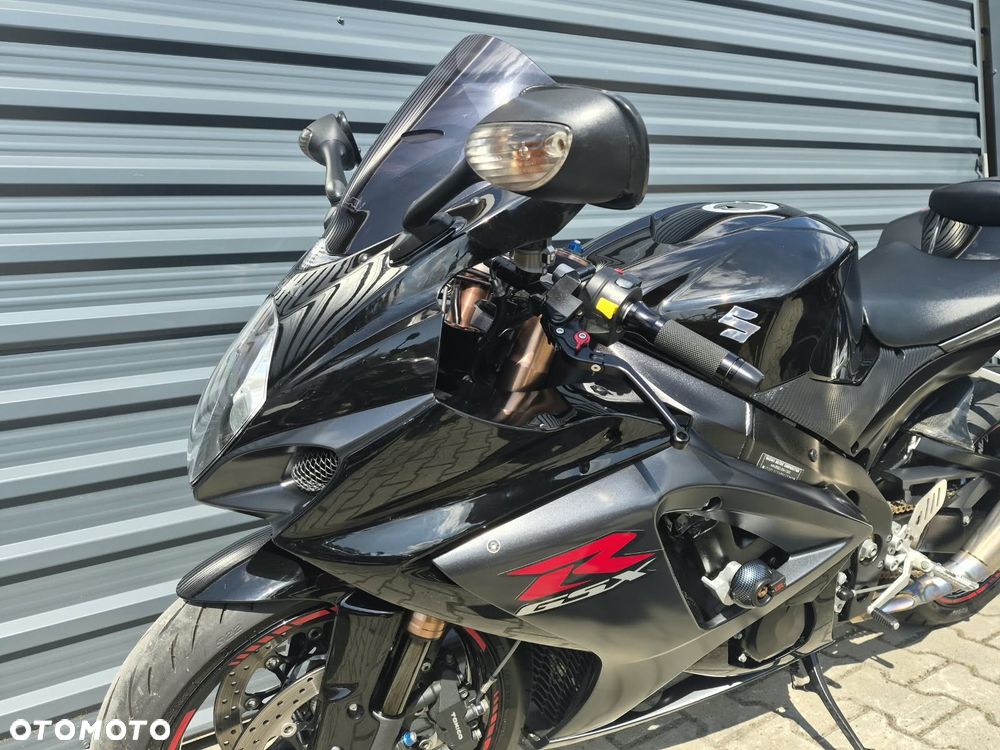Suzuki GSX-R - 10