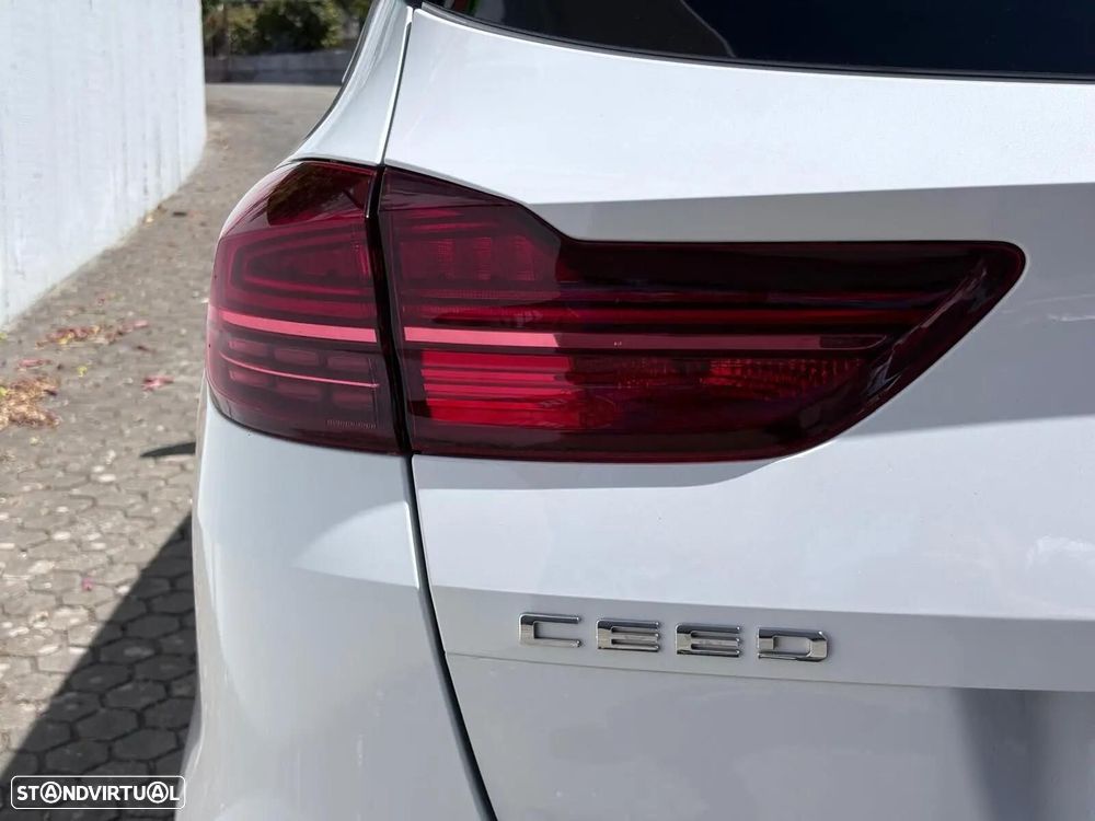 Kia Ceed SW 1.4 T-GDI Drive+SRF 7DCT - 25