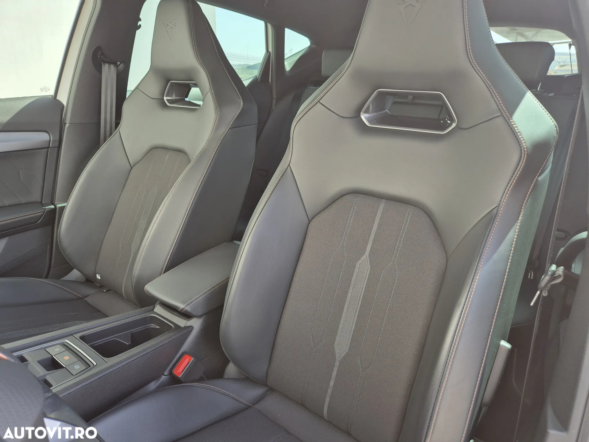 Cupra Formentor VZ 1.4 e-Hybrid DSG - 11