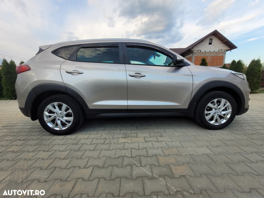 Hyundai Tucson - 1