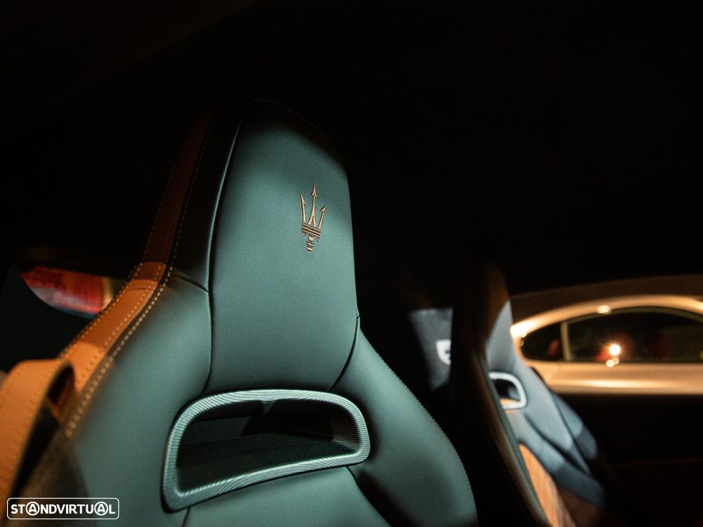 Maserati MC20 3.0 V6 - 25