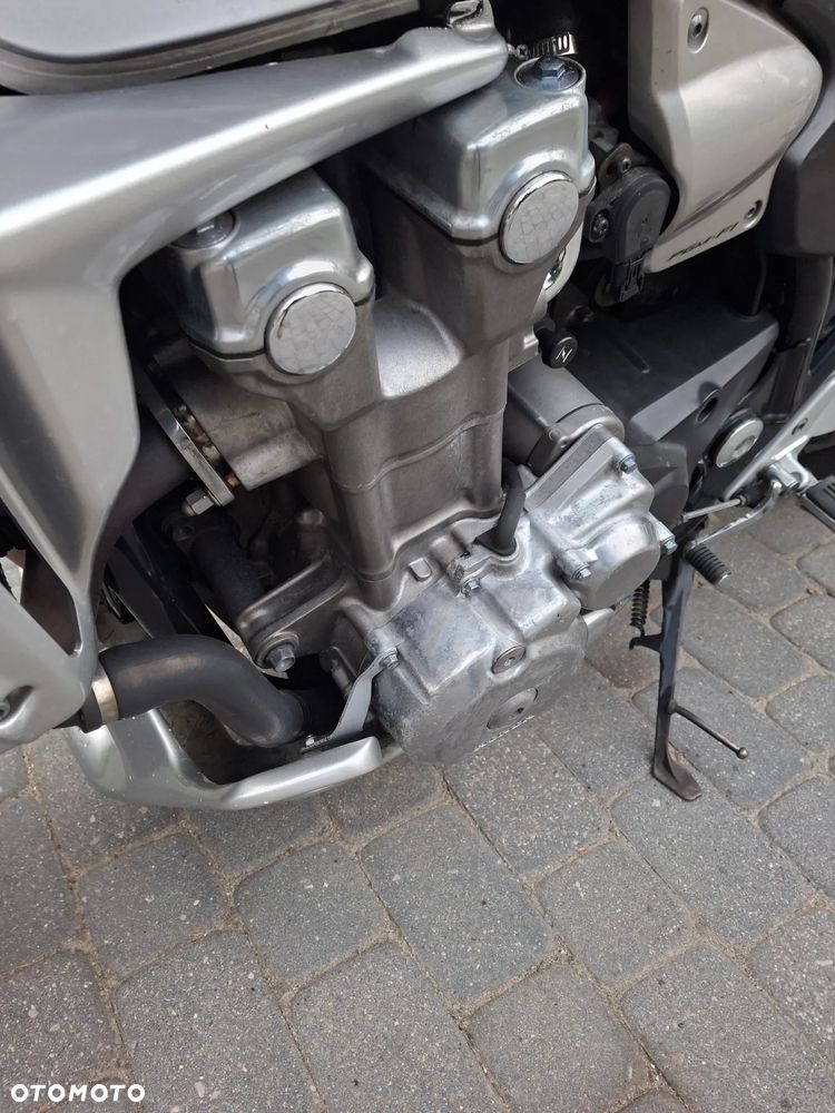 Honda CB - 8