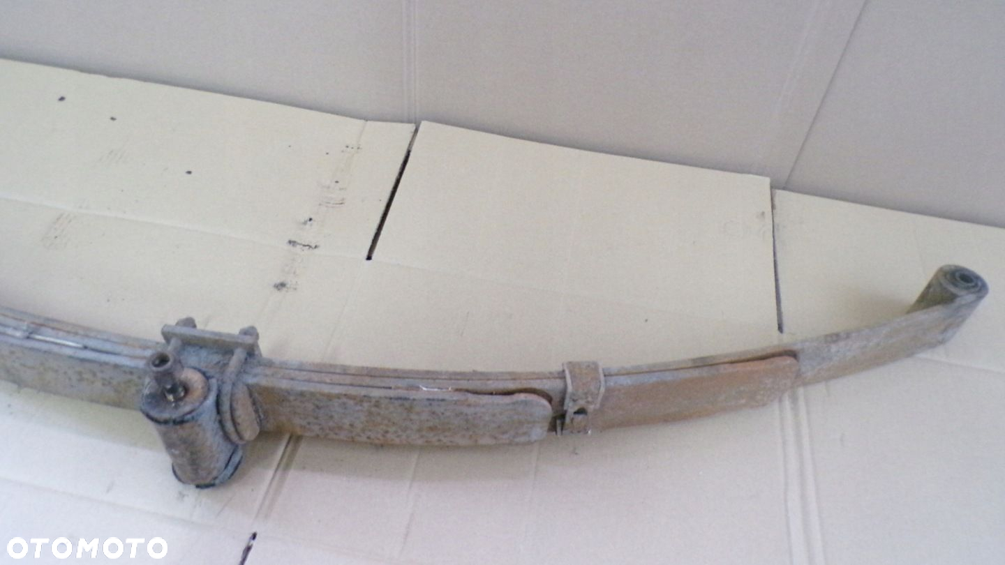 POLONEZ RESOR 3 PIÓRA - 8