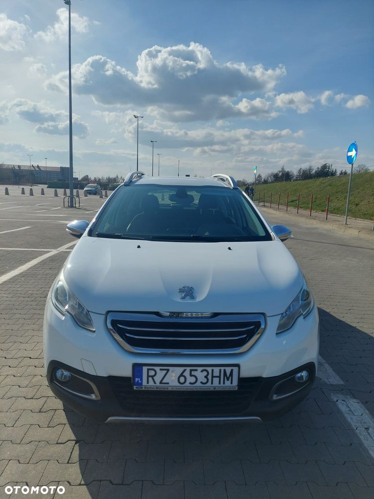 Peugeot 2008 PureTech 82 ETG5 STOP&START Allure - 3